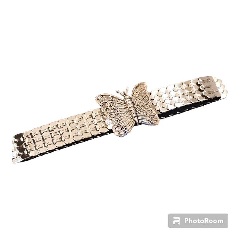 1970’s Gold Tone Stretch Belt Snake Scales Butterfly Clasp Dolly Nashville